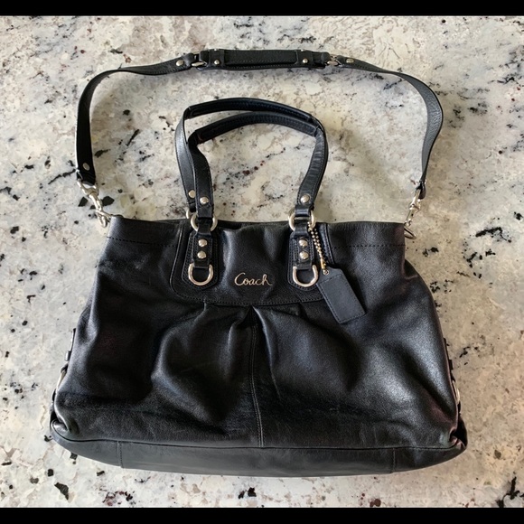 Coach Handbags - Coach handbag with cross body optional